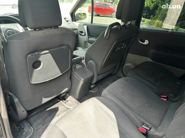 Чорний Рено Гранд Сценік, об'ємом двигуна 1.6 л та пробігом 308 тис. км за 6490 $, фото 16 на Automoto.ua