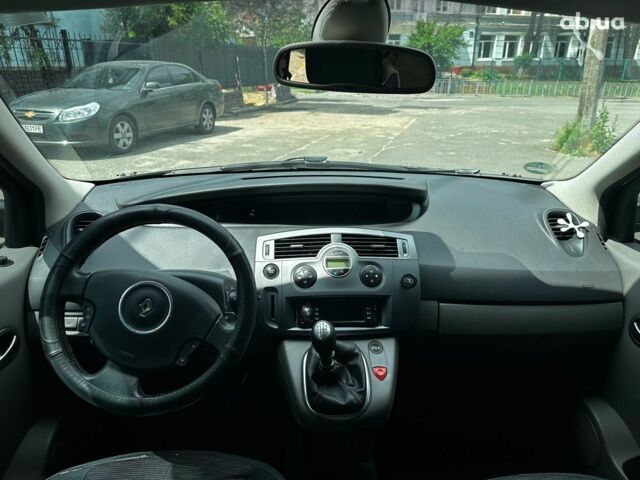 Чорний Рено Гранд Сценік, об'ємом двигуна 1.6 л та пробігом 308 тис. км за 6490 $, фото 17 на Automoto.ua