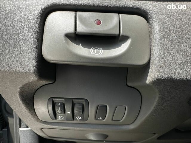 Чорний Рено Гранд Сценік, об'ємом двигуна 1.6 л та пробігом 308 тис. км за 6490 $, фото 10 на Automoto.ua