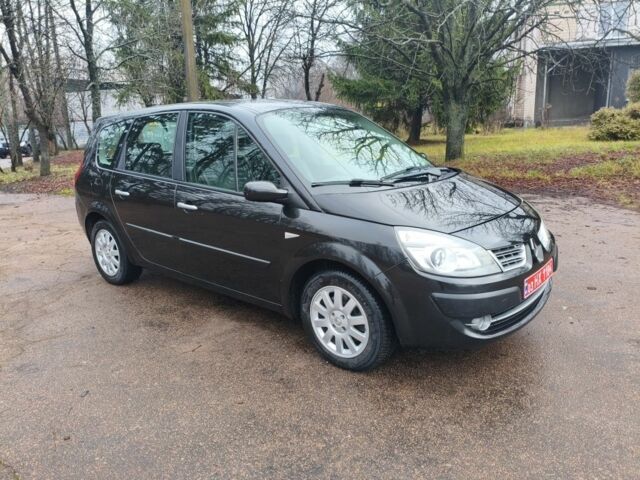 Черный Рено Гранд Сценик, объемом двигателя 2 л и пробегом 110 тыс. км за 7150 $, фото 4 на Automoto.ua