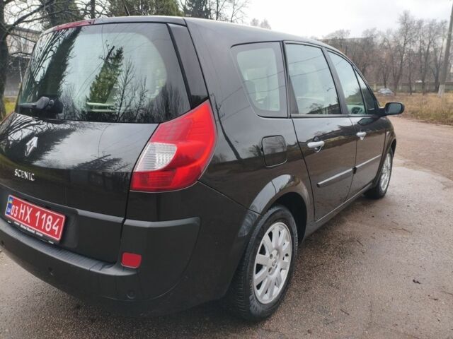 Черный Рено Гранд Сценик, объемом двигателя 2 л и пробегом 110 тыс. км за 7150 $, фото 14 на Automoto.ua