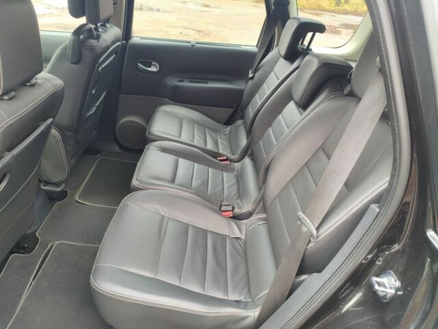 Черный Рено Гранд Сценик, объемом двигателя 2 л и пробегом 110 тыс. км за 7150 $, фото 21 на Automoto.ua