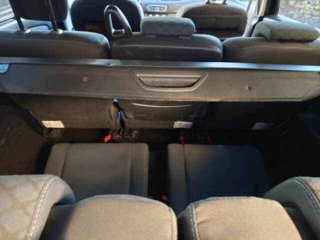 Черный Рено Гранд Сценик, объемом двигателя 1.5 л и пробегом 200 тыс. км за 7400 $, фото 6 на Automoto.ua