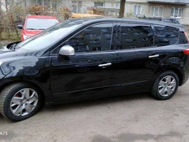 Чорний Рено Гранд Сценік, об'ємом двигуна 1.5 л та пробігом 263 тис. км за 7400 $, фото 4 на Automoto.ua