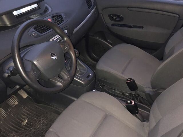 Черный Рено Гранд Сценик, объемом двигателя 1.5 л и пробегом 199 тыс. км за 7499 $, фото 6 на Automoto.ua