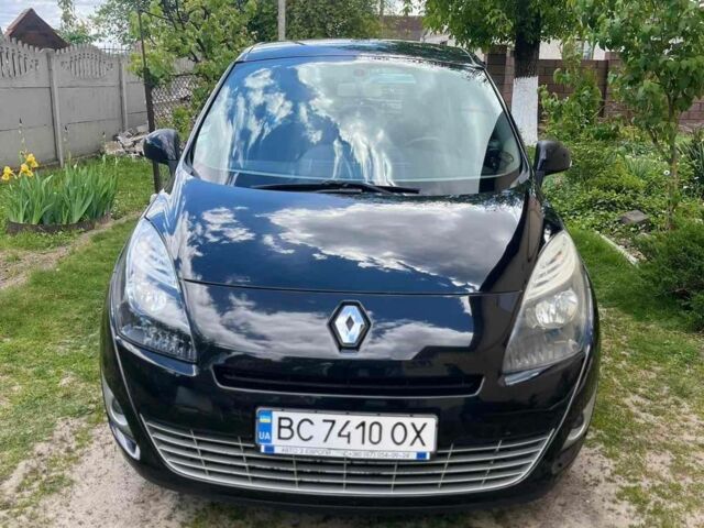 Черный Рено Гранд Сценик, объемом двигателя 1.5 л и пробегом 199 тыс. км за 7499 $, фото 9 на Automoto.ua