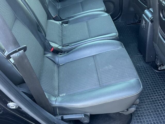 Черный Рено Гранд Сценик, объемом двигателя 1.6 л и пробегом 239 тыс. км за 8500 $, фото 10 на Automoto.ua