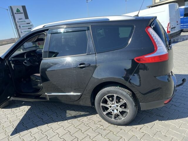 Черный Рено Гранд Сценик, объемом двигателя 1.6 л и пробегом 225 тыс. км за 9499 $, фото 6 на Automoto.ua