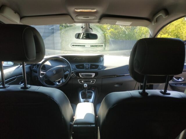 Чорний Рено Гранд Сценік, об'ємом двигуна 1.6 л та пробігом 273 тис. км за 9565 $, фото 5 на Automoto.ua