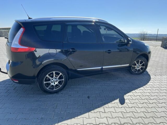 Черный Рено Гранд Сценик, объемом двигателя 1.6 л и пробегом 225 тыс. км за 9499 $, фото 4 на Automoto.ua