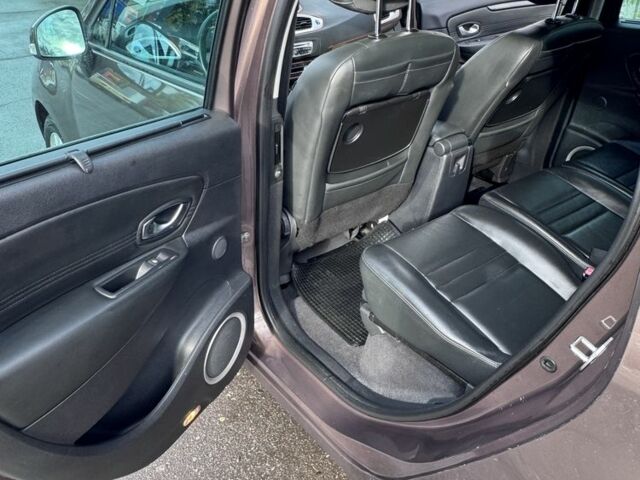 Коричневый Рено Гранд Сценик, объемом двигателя 1.4 л и пробегом 198 тыс. км за 6950 $, фото 8 на Automoto.ua