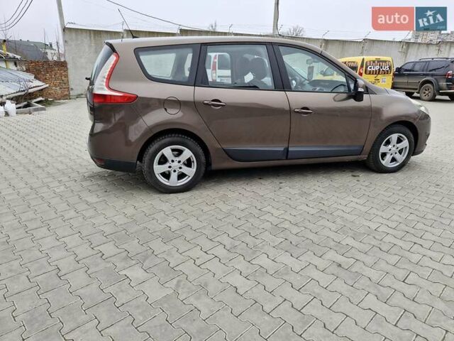 Коричневый Рено Гранд Сценик, объемом двигателя 1.5 л и пробегом 264 тыс. км за 6300 $, фото 4 на Automoto.ua