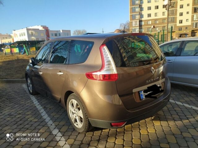 Коричневый Рено Гранд Сценик, объемом двигателя 2 л и пробегом 270 тыс. км за 7200 $, фото 3 на Automoto.ua
