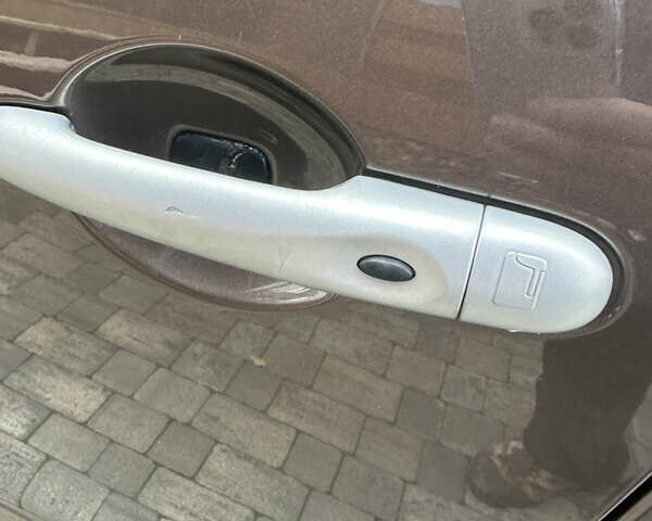 Коричневый Рено Гранд Сценик, объемом двигателя 2 л и пробегом 231 тыс. км за 9300 $, фото 16 на Automoto.ua