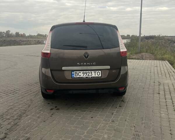 Коричневый Рено Гранд Сценик, объемом двигателя 1.9 л и пробегом 254 тыс. км за 6700 $, фото 4 на Automoto.ua