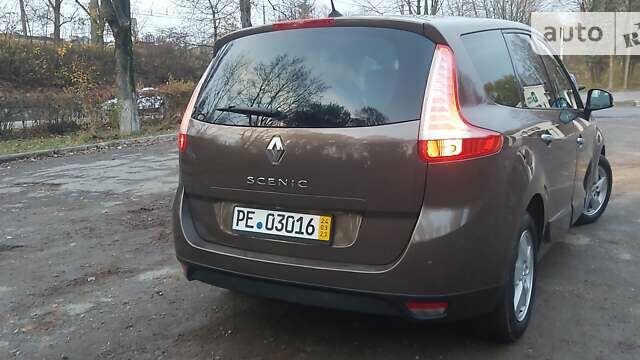 Коричневый Рено Гранд Сценик, объемом двигателя 1.5 л и пробегом 234 тыс. км за 7700 $, фото 4 на Automoto.ua