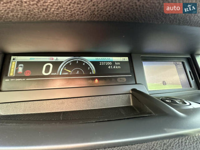 Коричневий Рено Гранд Сценік, об'ємом двигуна 1.5 л та пробігом 237 тис. км за 8300 $, фото 16 на Automoto.ua