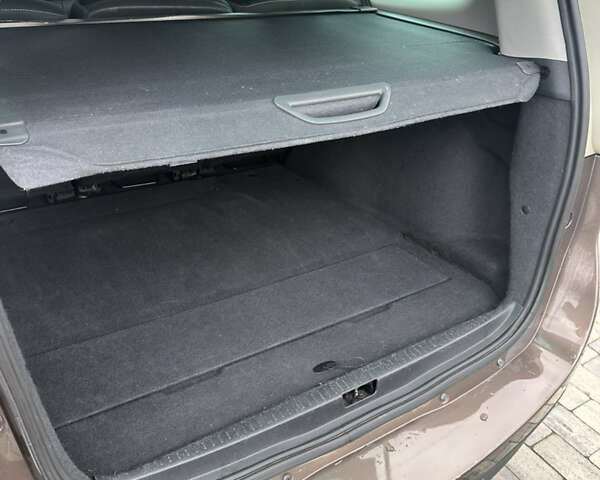 Коричневый Рено Гранд Сценик, объемом двигателя 2 л и пробегом 231 тыс. км за 9300 $, фото 18 на Automoto.ua