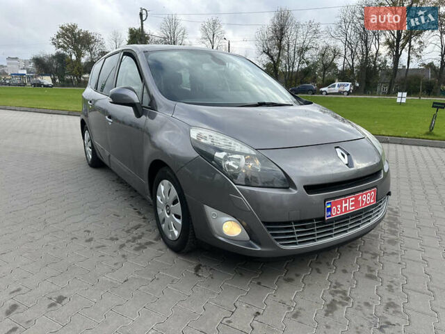 Рено Гранд Сценик 2009 в Житомире на Automoto.ua Коричневый Рено Гранд Сценик, объемом двигателя 1.9 л и пробегом 226 тыс. км за 7950 $, фото 9 на Automoto.ua