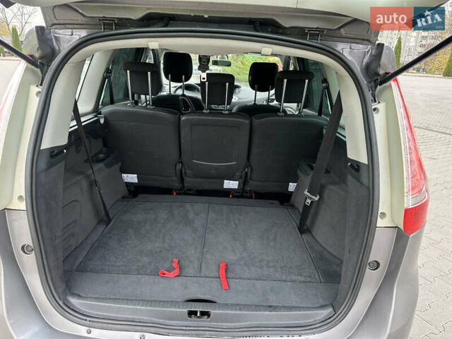 Рено Гранд Сценик 2009 в Житомире на Automoto.ua Коричневый Рено Гранд Сценик, объемом двигателя 1.9 л и пробегом 226 тыс. км за 7950 $, фото 10 на Automoto.ua