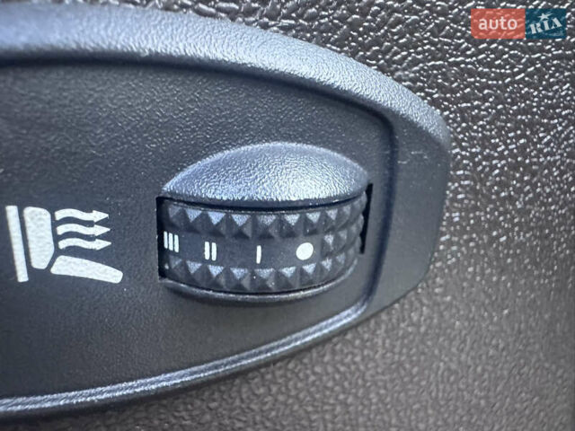 Рено Гранд Сценик 2010 в Звенигородка на Automoto.ua Коричневый Рено Гранд Сценик, объемом двигателя 1.4 л и пробегом 140 тыс. км за 6990 $, фото 53 на Automoto.ua