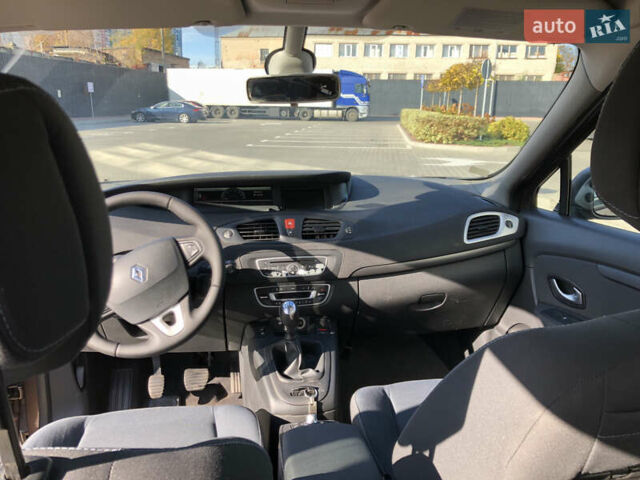 Рено Гранд Сценик 2010 в Киеве на Automoto.ua Коричневый Рено Гранд Сценик, объемом двигателя 1.4 л и пробегом 230 тыс. км за 5500 $, фото 8 на Automoto.ua