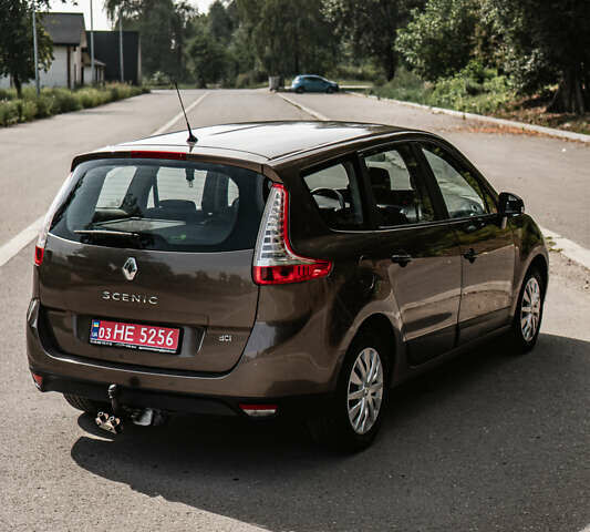 Коричневый Рено Гранд Сценик, объемом двигателя 1.5 л и пробегом 180 тыс. км за 7650 $, фото 9 на Automoto.ua