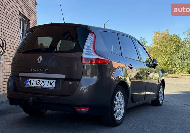 Коричневый Рено Гранд Сценик, объемом двигателя 1.9 л и пробегом 287 тыс. км за 7200 $, фото 9 на Automoto.ua