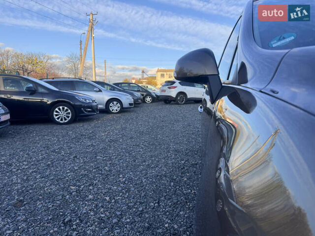 Рено Гранд Сценик 2010 в Звенигородка на Automoto.ua Коричневый Рено Гранд Сценик, объемом двигателя 1.4 л и пробегом 140 тыс. км за 6990 $, фото 11 на Automoto.ua