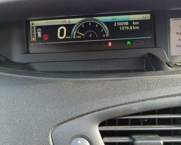 Коричневый Рено Гранд Сценик, объемом двигателя 1.5 л и пробегом 210 тыс. км за 6800 $, фото 34 на Automoto.ua