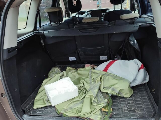 Коричневий Рено Гранд Сценік, об'ємом двигуна 1.5 л та пробігом 293 тис. км за 6500 $, фото 4 на Automoto.ua