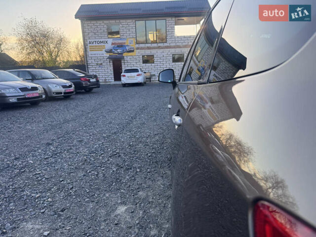 Рено Гранд Сценик 2010 в Звенигородка на Automoto.ua Коричневый Рено Гранд Сценик, объемом двигателя 1.4 л и пробегом 140 тыс. км за 6990 $, фото 24 на Automoto.ua