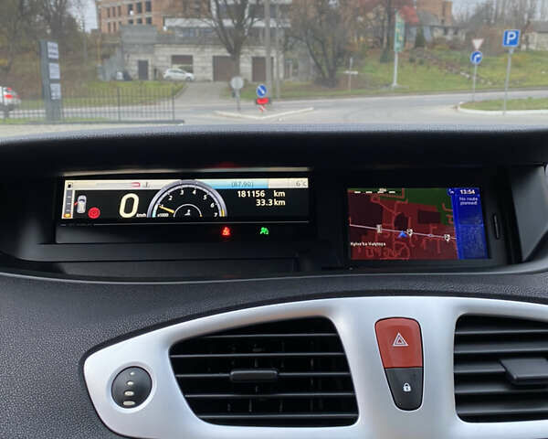 Коричневый Рено Гранд Сценик, объемом двигателя 1.4 л и пробегом 181 тыс. км за 6100 $, фото 30 на Automoto.ua