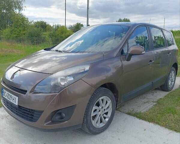 Коричневый Рено Гранд Сценик, объемом двигателя 1.5 л и пробегом 210 тыс. км за 6800 $, фото 29 на Automoto.ua