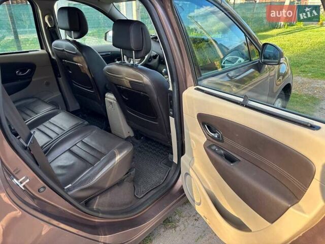 Коричневый Рено Гранд Сценик, объемом двигателя 1.4 л и пробегом 252 тыс. км за 5500 $, фото 2 на Automoto.ua