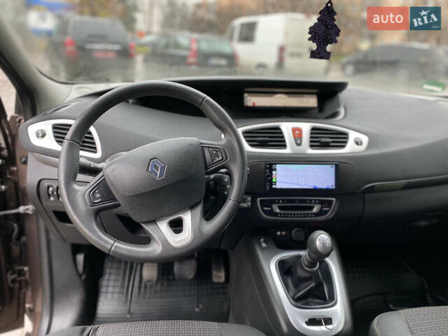 Коричневый Рено Гранд Сценик, объемом двигателя 1.5 л и пробегом 233 тыс. км за 6999 $, фото 21 на Automoto.ua