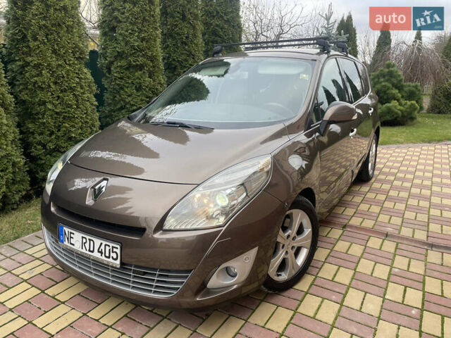 Коричневый Рено Гранд Сценик, объемом двигателя 2 л и пробегом 241 тыс. км за 8600 $, фото 23 на Automoto.ua