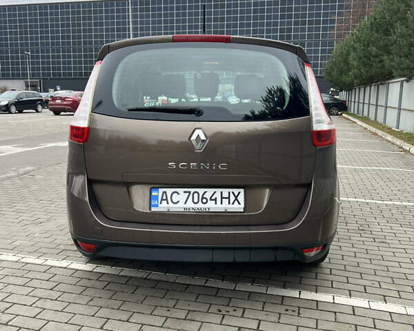 Коричневий Рено Гранд Сценік, об'ємом двигуна 1.6 л та пробігом 280 тис. км за 7350 $, фото 11 на Automoto.ua