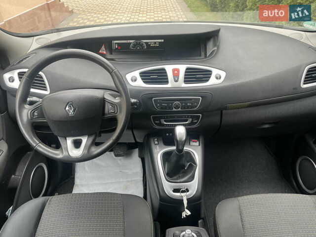 Коричневый Рено Гранд Сценик, объемом двигателя 2 л и пробегом 241 тыс. км за 8600 $, фото 43 на Automoto.ua