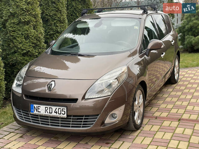 Коричневый Рено Гранд Сценик, объемом двигателя 2 л и пробегом 241 тыс. км за 8600 $, фото 44 на Automoto.ua