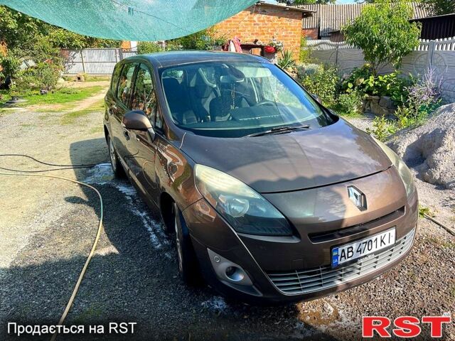 Коричневый Рено Гранд Сценик, объемом двигателя 1.5 л и пробегом 309 тыс. км за 7500 $, фото 7 на Automoto.ua