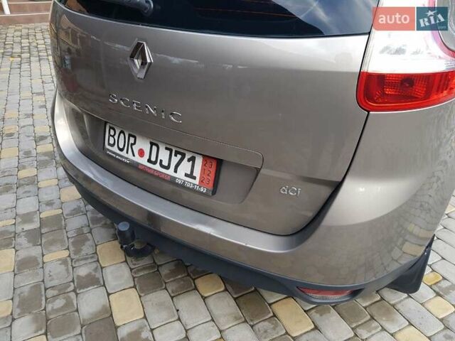 Коричневый Рено Гранд Сценик, объемом двигателя 1.9 л и пробегом 249 тыс. км за 6999 $, фото 32 на Automoto.ua
