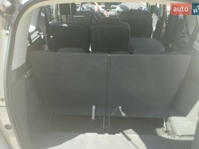 Коричневый Рено Гранд Сценик, объемом двигателя 1.4 л и пробегом 172 тыс. км за 5400 $, фото 11 на Automoto.ua