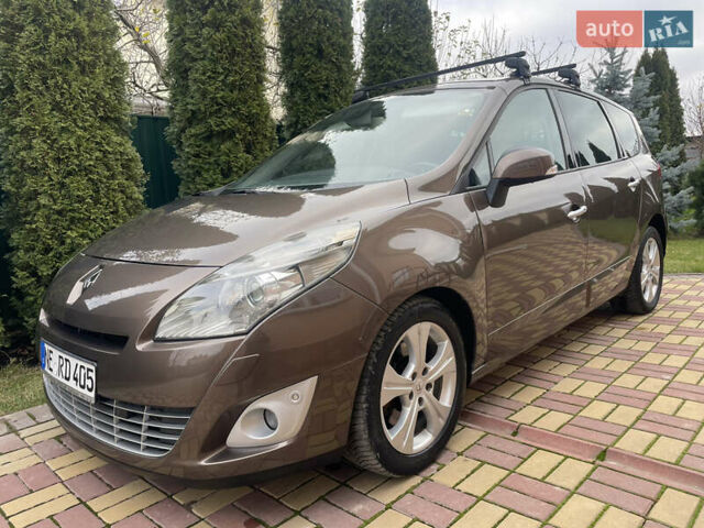 Коричневый Рено Гранд Сценик, объемом двигателя 2 л и пробегом 241 тыс. км за 8600 $, фото 48 на Automoto.ua
