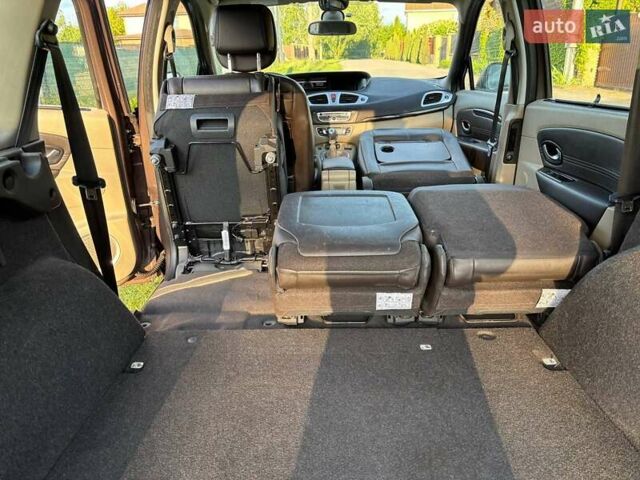 Коричневый Рено Гранд Сценик, объемом двигателя 1.4 л и пробегом 252 тыс. км за 5500 $, фото 4 на Automoto.ua