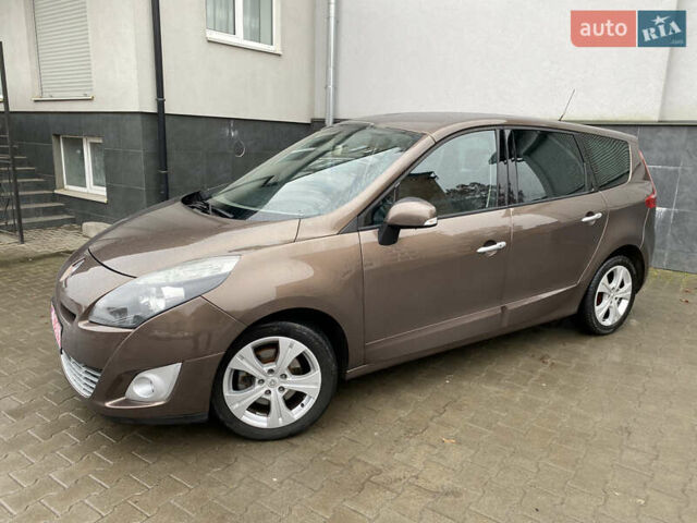 Коричневый Рено Гранд Сценик, объемом двигателя 1.5 л и пробегом 233 тыс. км за 6999 $, фото 7 на Automoto.ua