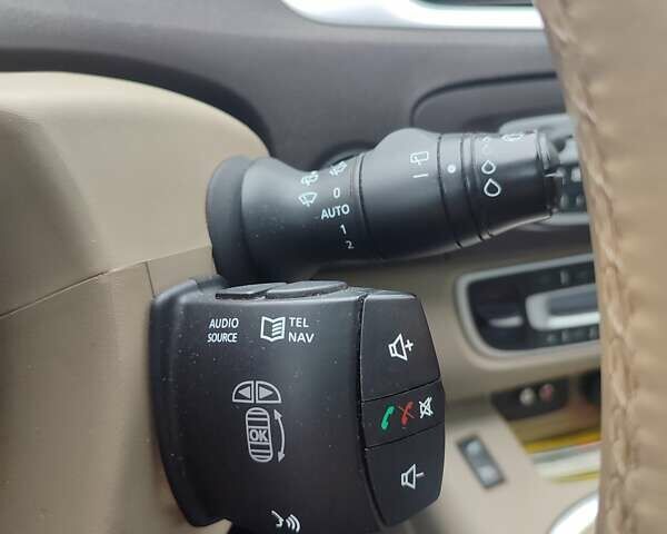 Коричневый Рено Гранд Сценик, объемом двигателя 1.9 л и пробегом 247 тыс. км за 7500 $, фото 14 на Automoto.ua