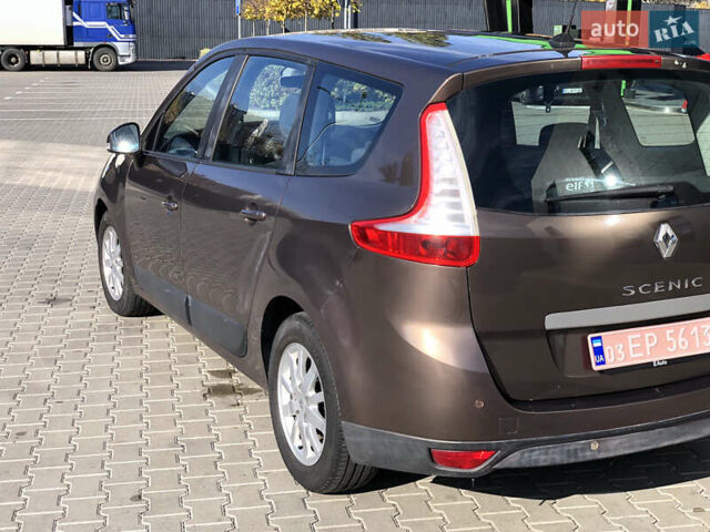 Рено Гранд Сценик 2010 в Киеве на Automoto.ua Коричневый Рено Гранд Сценик, объемом двигателя 1.4 л и пробегом 230 тыс. км за 5500 $, фото 6 на Automoto.ua