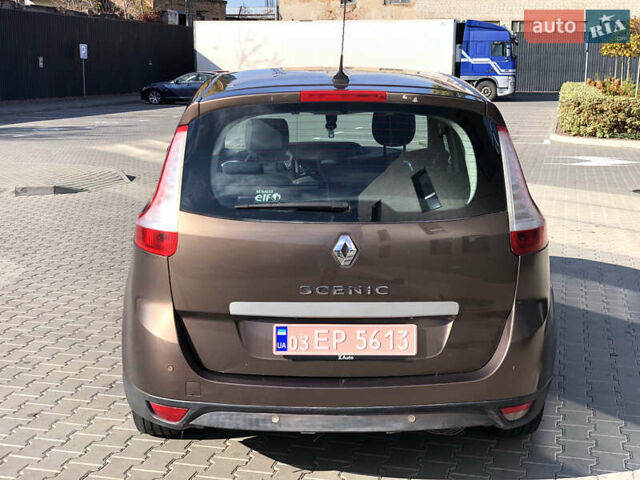 Рено Гранд Сценик 2010 в Киеве на Automoto.ua Коричневый Рено Гранд Сценик, объемом двигателя 1.4 л и пробегом 230 тыс. км за 5500 $, фото 5 на Automoto.ua