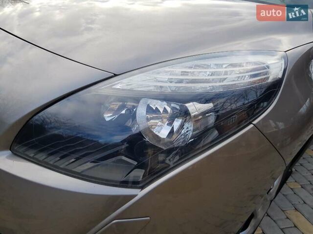 Коричневый Рено Гранд Сценик, объемом двигателя 1.9 л и пробегом 249 тыс. км за 6999 $, фото 21 на Automoto.ua